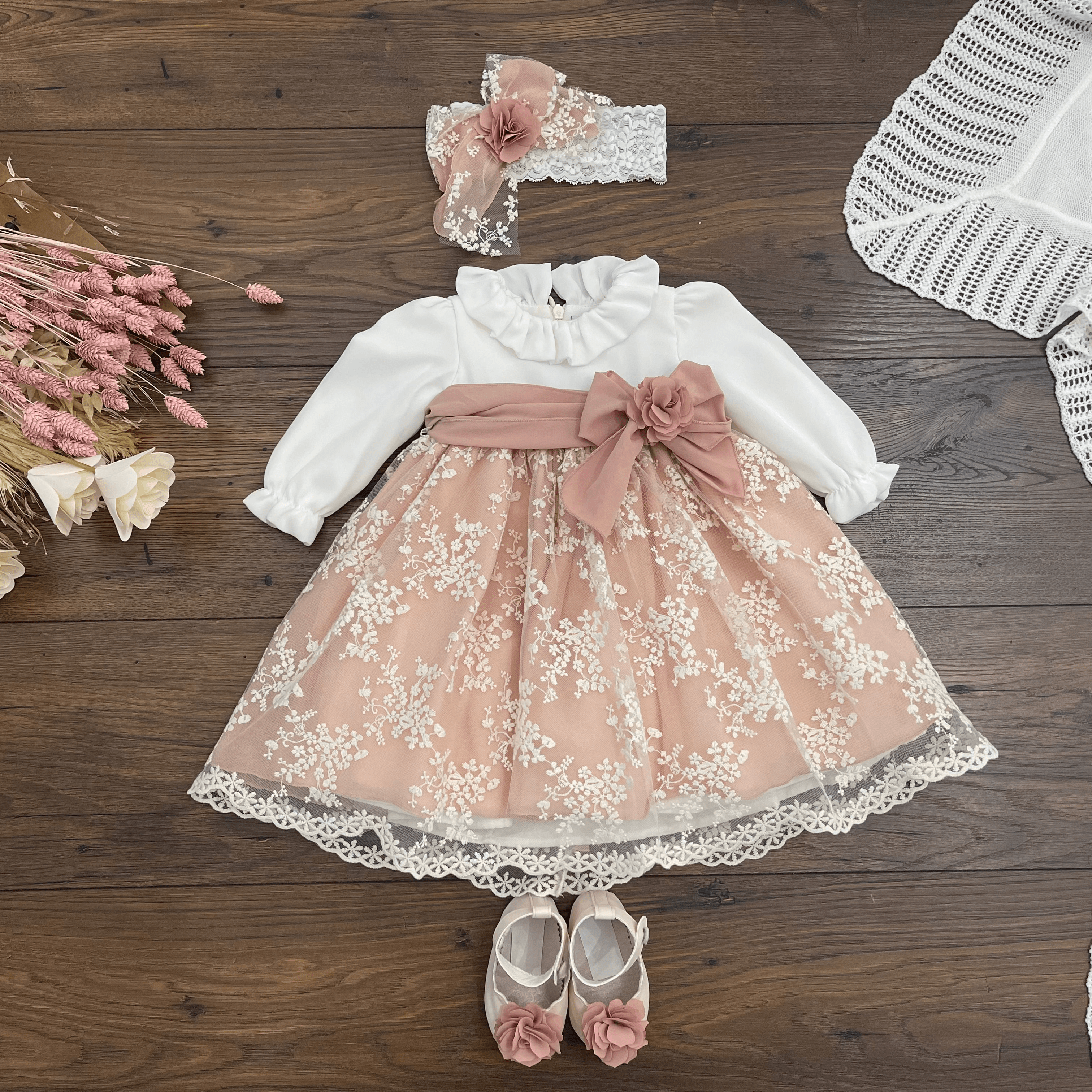 ABITO + FASCIA BATTESIMALE