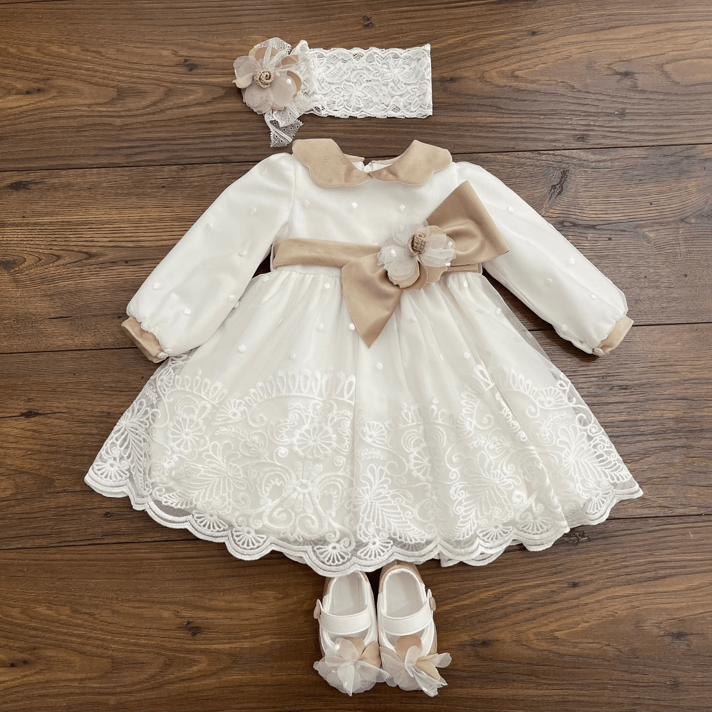 ABITO BATTESIMALE IN ORGANZA E VELLUTO