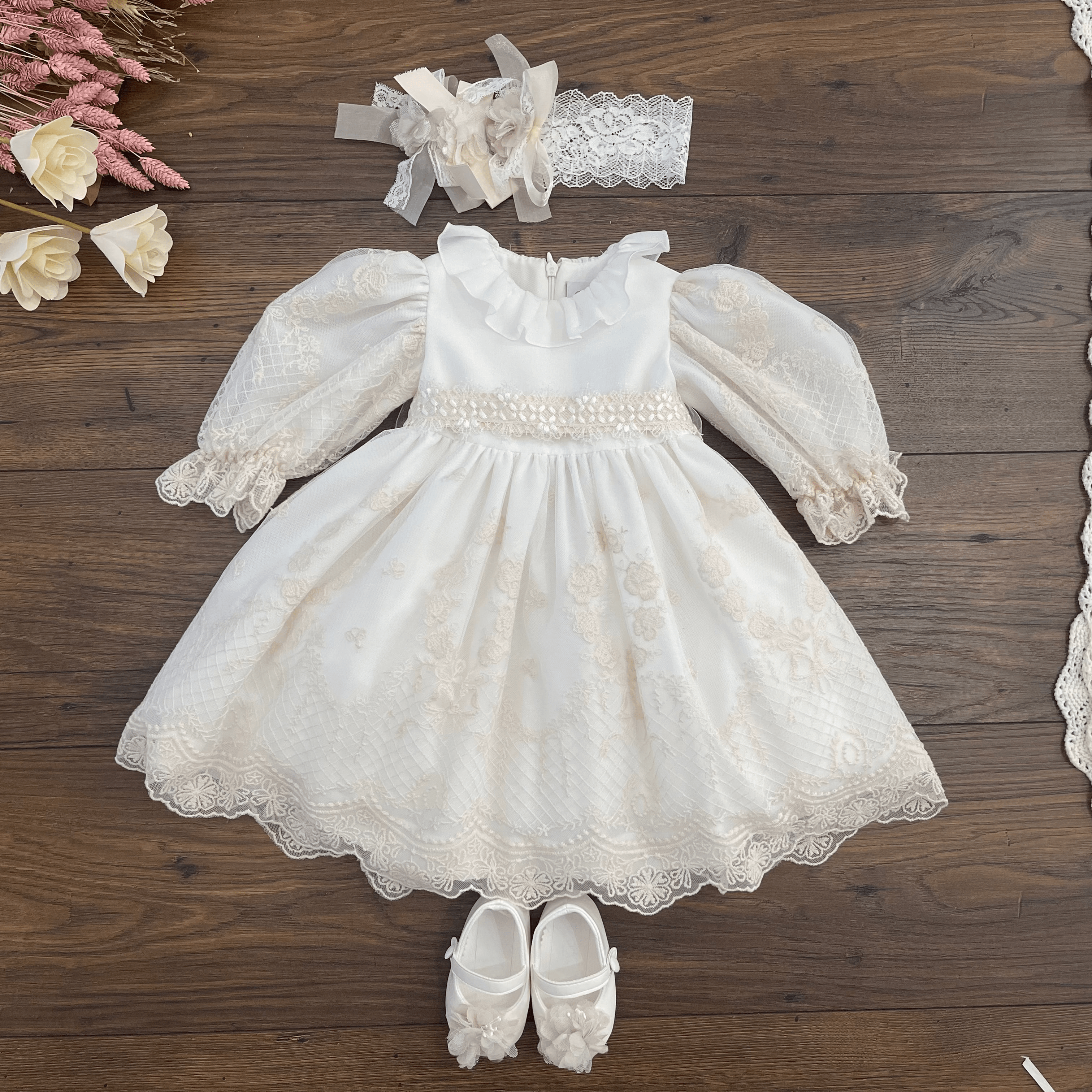 ABITO BATTESIMALE IN MACRAMÈ